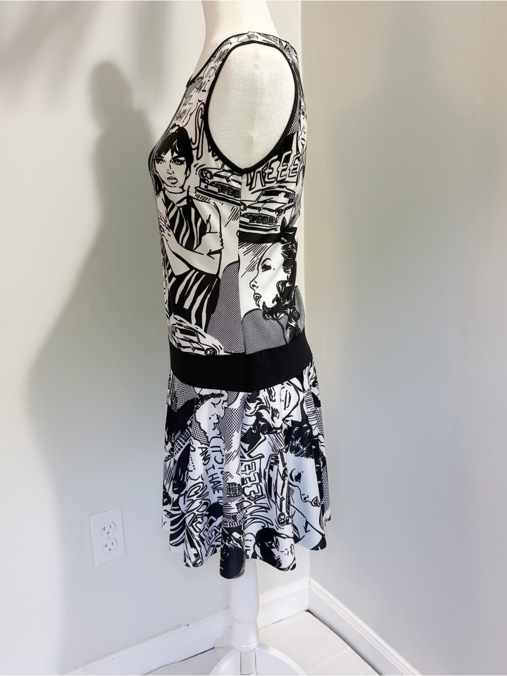 Just In Time Rare 90s Y2K Roy Lichtenstein Comic Style Skater Dress Size Medium - Picture 2 of 16